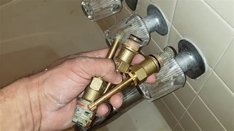 What Are the Most Stylish Bathtub Faucet Valve Replacement Options?